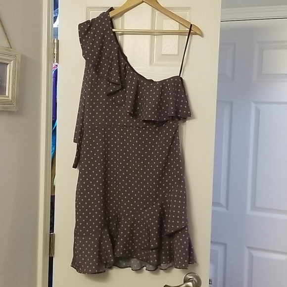 NWT J.O.A. dress size L - Picture 7 of 10